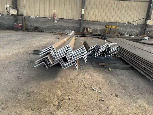 Strong Structural Angle Steel Available In Multiple Sizes Perfect For Building Frames Industrial